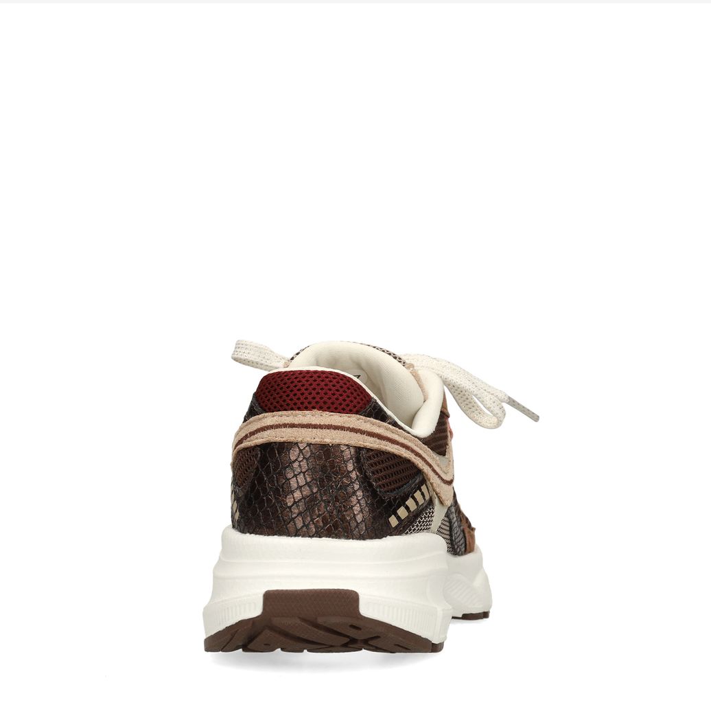Bruine sneakers