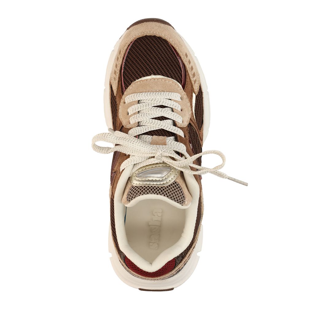 Bruine sneakers