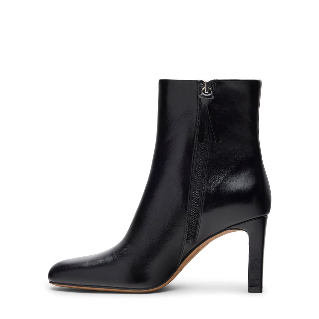 Schwarze Lederstiefeletten mit Absatz