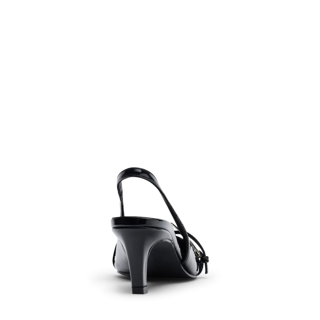 Zwarte lak slingbacks met gesp