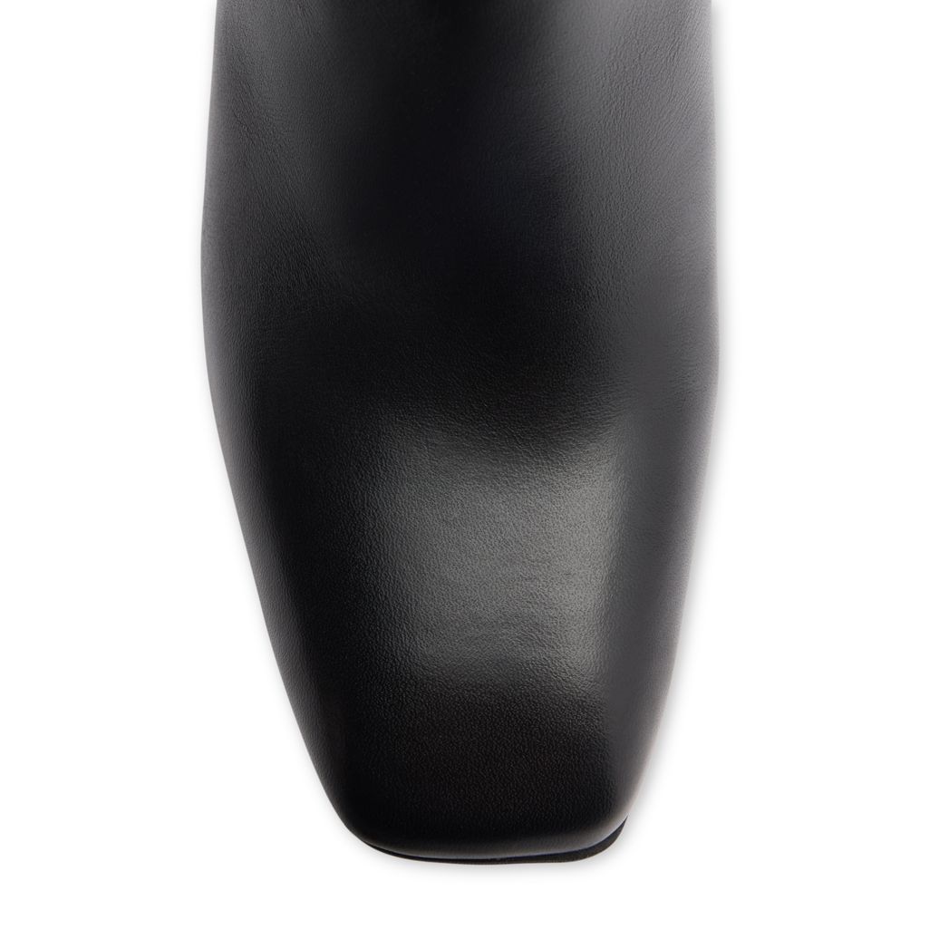 Schwarze Lederstiefel