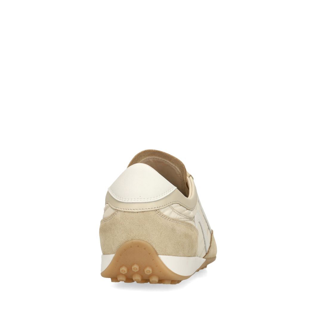 Beige suède sneakers
