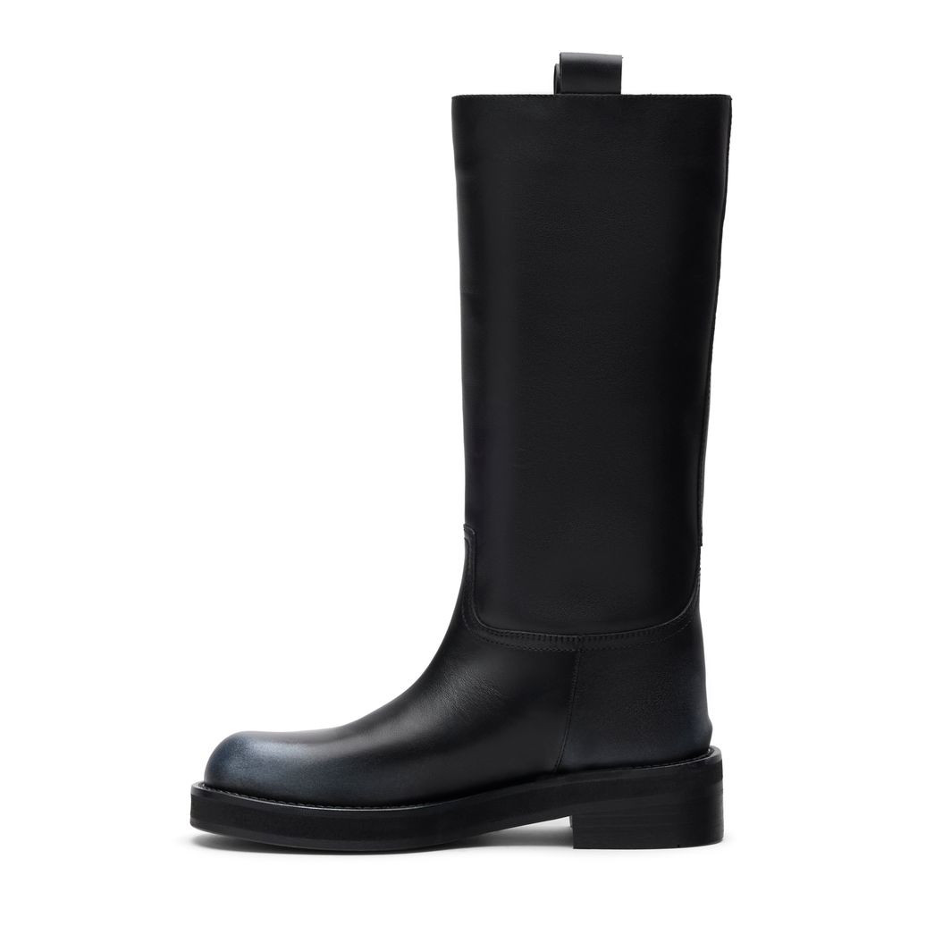 Schwarze Lederstiefel