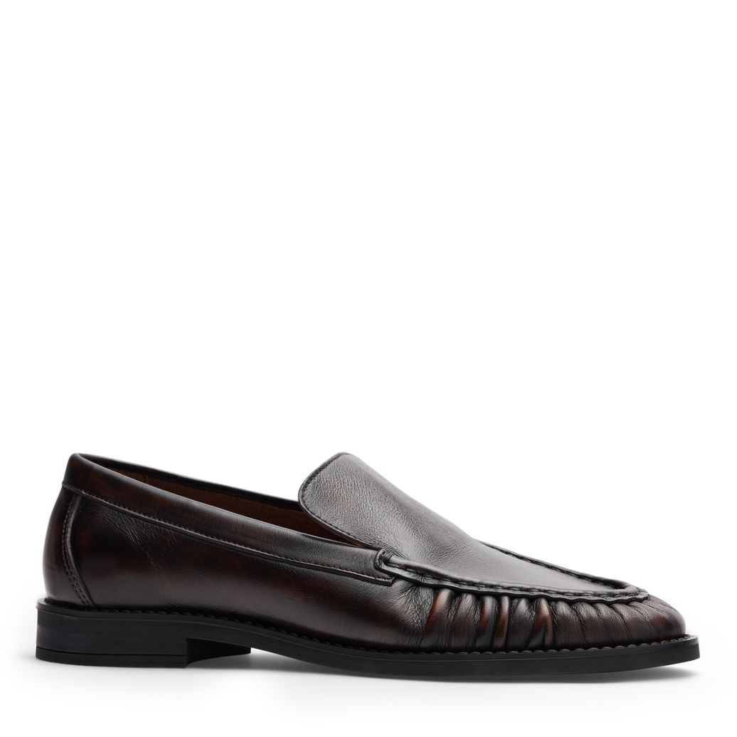 Brownwashed leren loafers met rimpel design