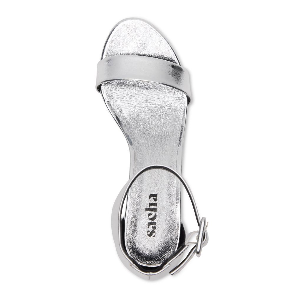 Zilveren pumps met blokhak